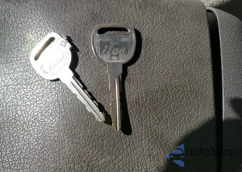 2004 Chevrolet Silverado 1500 Ls from USA, damaged, VIN 1GCEK19V24E355586